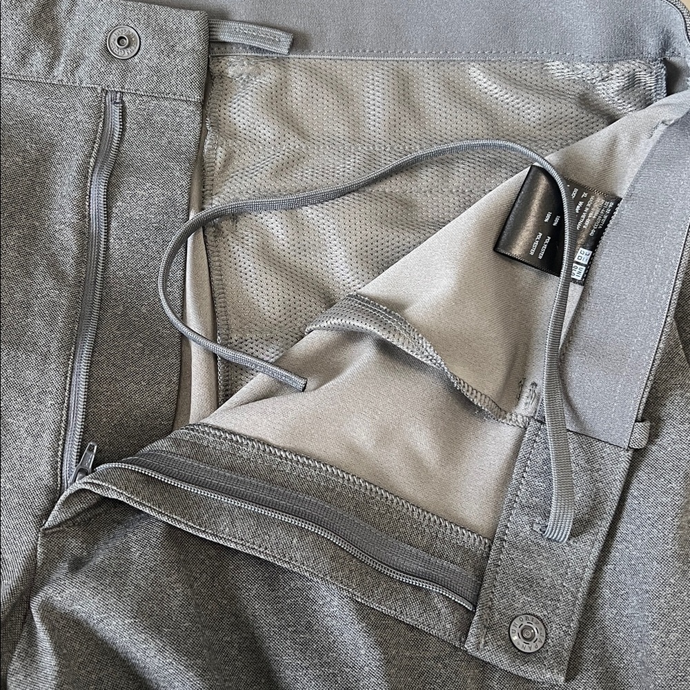 Uniqlo Flat Front Drawstring Pant Gray Size XL - Picture 4 of 7